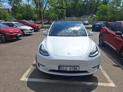 Tesla Model Long Range