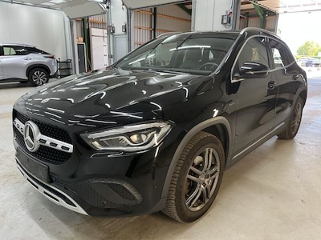 Mercedes-Benz Gla Gla 250 E F Business Dct UA!