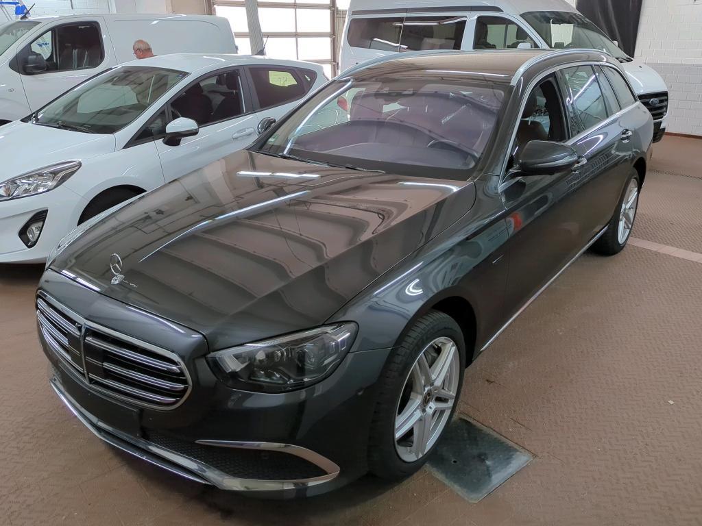 Mercedes-Benz E 300 DE 4MATIC T 9G-TRONIC Exclusive, 2021