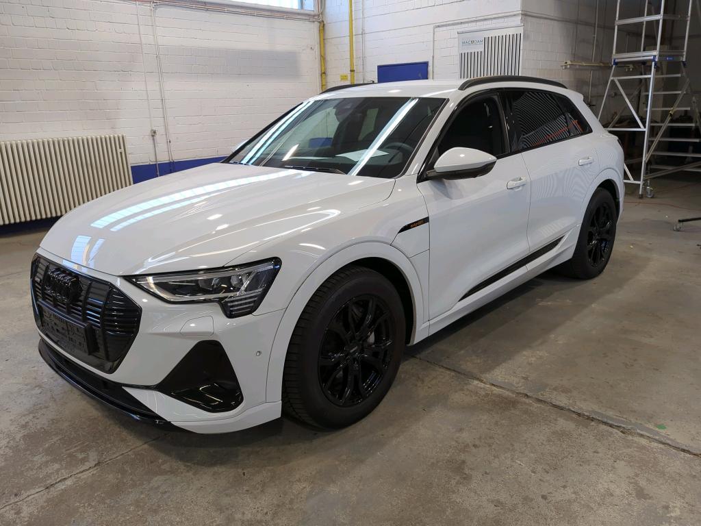 Audi E-tron 55 QUATTRO S line, 2023
