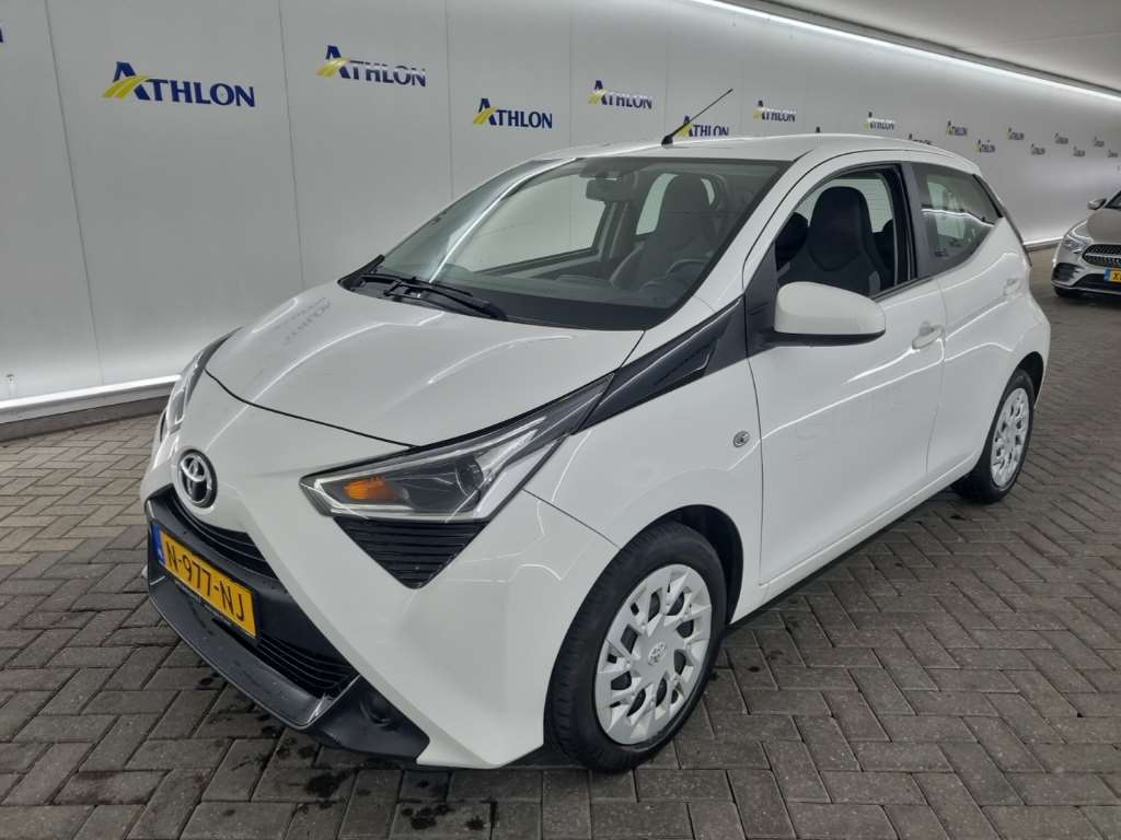 Toyota Aygo 1.0 VVT-I X-PLAY 5D 53KW, 2021