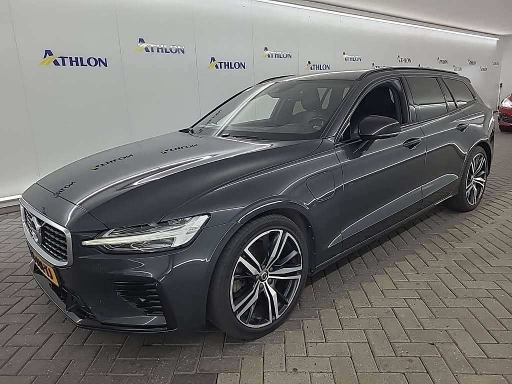 Volvo V60 T6 TWIN ENGINE AWD GEARTRONIC R-DESIGN 5D 251KW, 2020