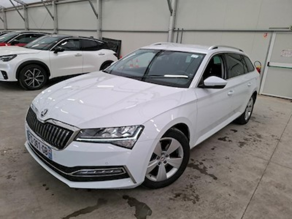 Skoda SUPERB Superb Combi 1.4 TSI PHEV 218ch Business DSG6 Euro6d-T EVAP 8cv