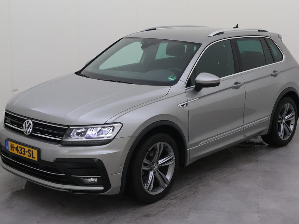 Volkswagen Tiguan 1.5 TSI 150PK DSG HIGHLINE BNS R-LINE EXECUTIVE WINTER TREKHAAK, 2020