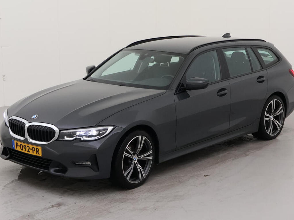 BMW 3-SERIE TOURING 318I 156PK BUSINESS EDITION+ HIFI SPORT LINE TREKHAAK, 2022