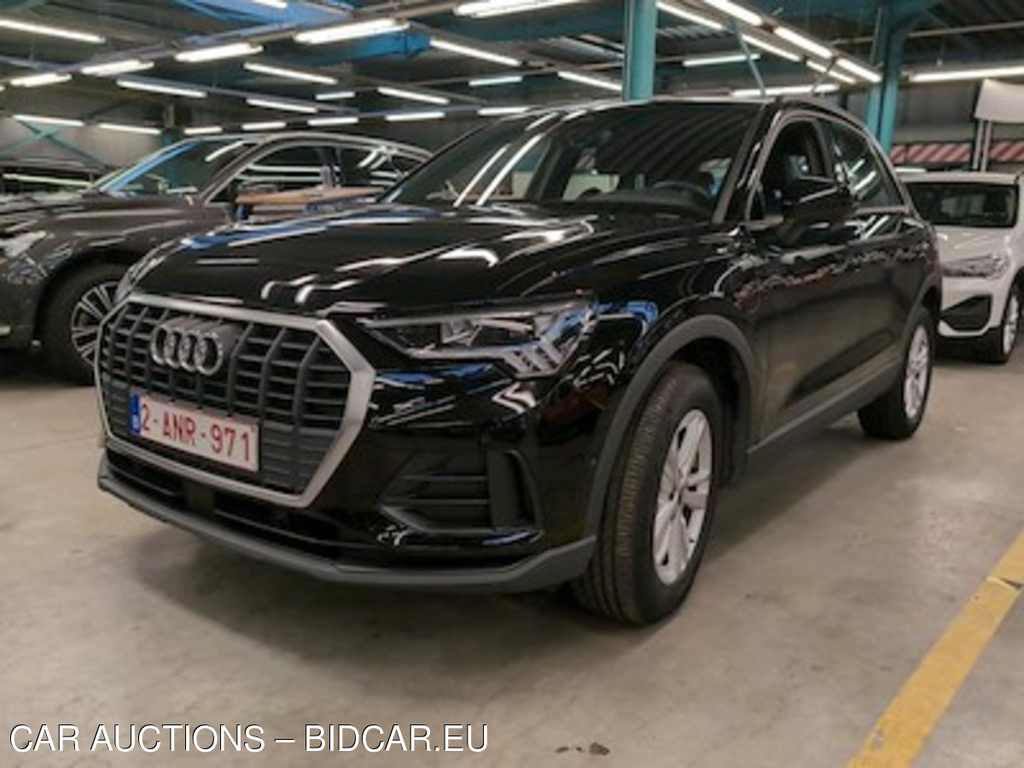 Audi Q3 1.4 45 TFSI E S TRONIC
