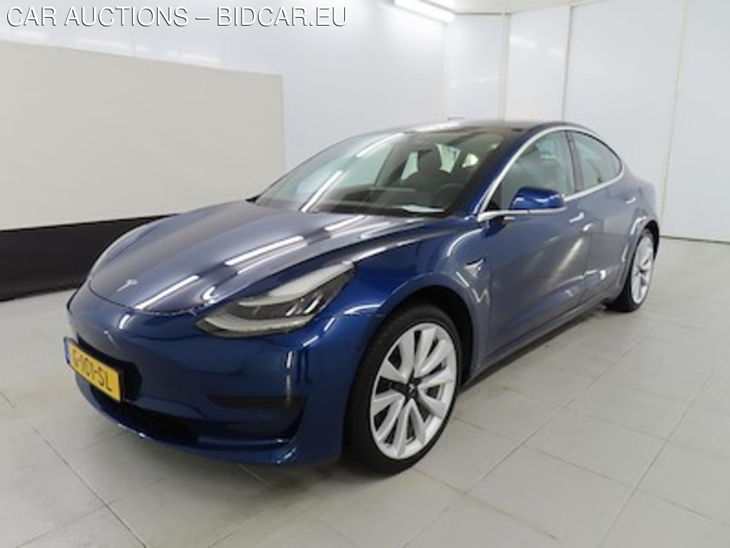 Tesla Model 3 Standard Range Plus RWD 4d