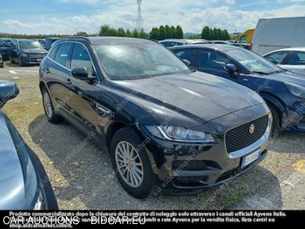 Jaguar f-pace 2.0d I4 132kw pure -