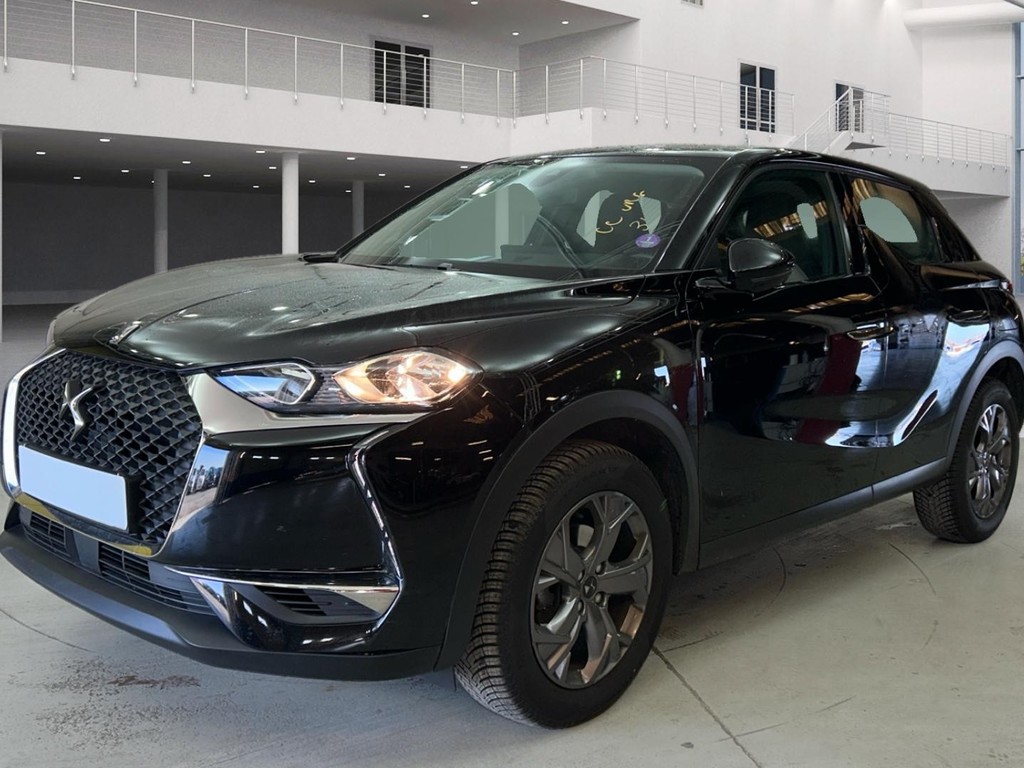 Ds Ds 3 CROSSBACK PURETECH 130 S&S EAT8 BUSINESS Business, 2021