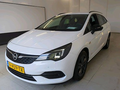 Opel Astra sports tourer 1.2 turbo 81kW Design &amp; Tech