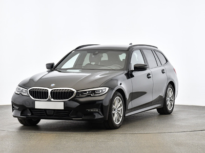 BMW 330i xDrive Touring Aut. (G21) Advantage, 2022