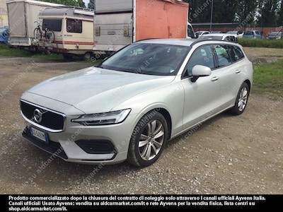 Volvo v60 B4 D autom. momentum -