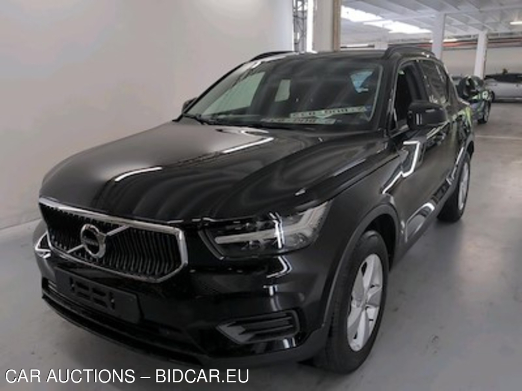 Volvo XC40 1.5 T2 MOMENTUM CORE