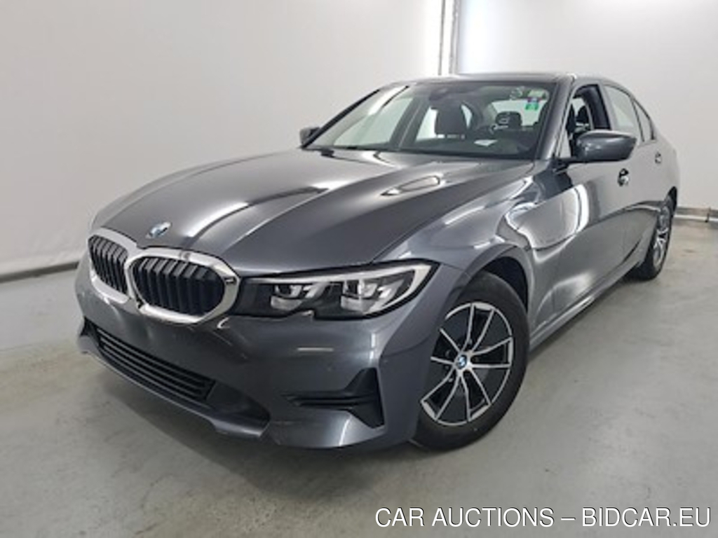 BMW 3-serie 2.0 318DA (100KW) BERLINE Model Advantage Business