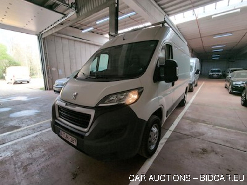 Peugeot Boxer 335 fourgon mwb HR dsl 2.0 BlueHDi L2H2 Premium S&S