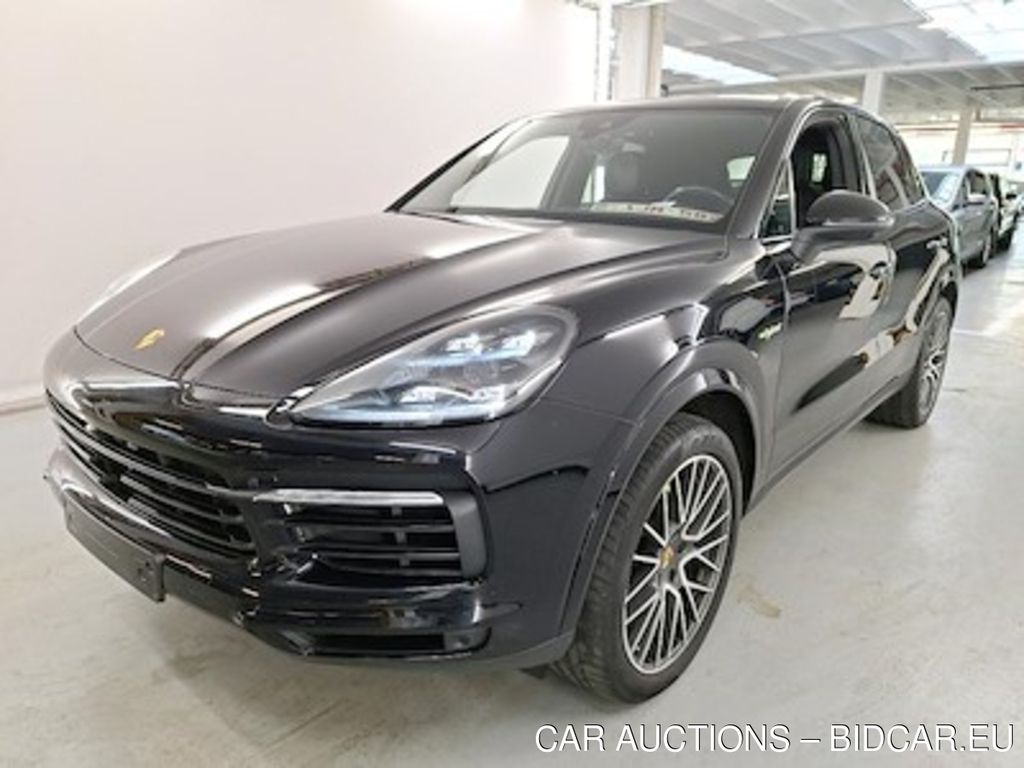 Porsche CAYENNE 3.0 E-HYBRID TIPTRONIC Exterior black gloss Adaptive 14-way comfort seats