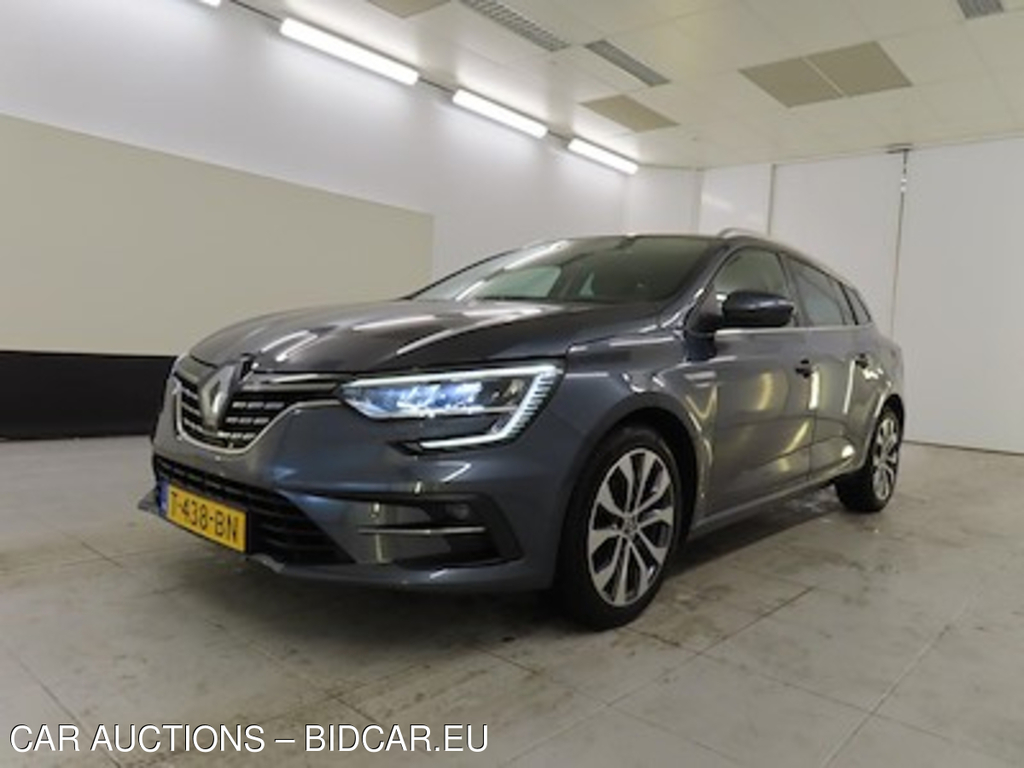Renault Megane estate TCe 140 Techno 5d