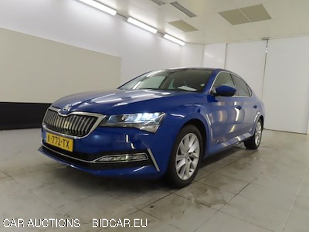 Skoda SUPERB 1.4 TSI PHEV DSG Business Edition Plus 5d