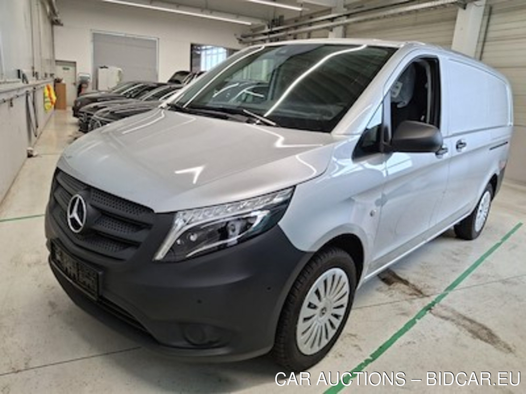 Mercedes-Benz Vito Kastenwagen 114 CDI lang 4x4 Automatik 1