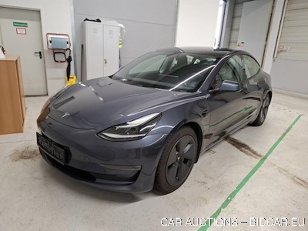 Tesla Model 3 Langstreckenbatterie Allradantrieb 153KW