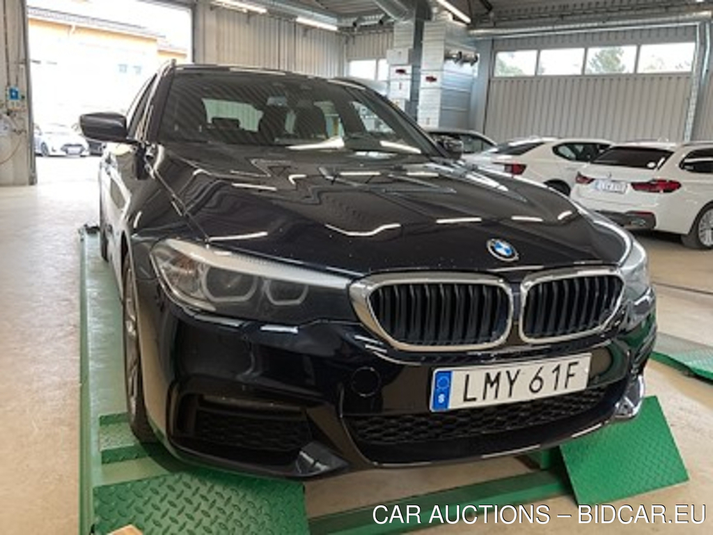 BMW 5-serie 520d xDrive Touring M Sport Drag HiFi