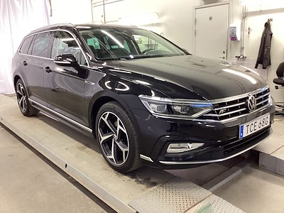 Volkswagen PASSAT 2.0 TDI 4Motion R-Line Executive GT Cockpit Drag Varmare Navi *RETAIL READY**