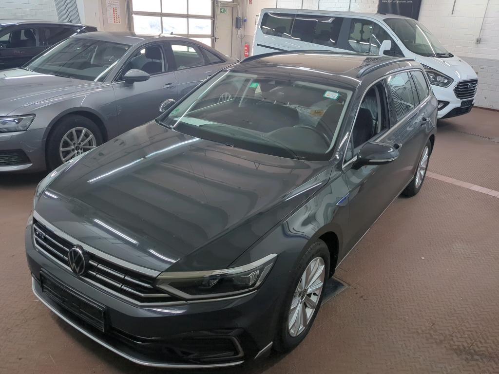 Volkswagen Passat VARIANT 1.4 TSI PLUG-IN-HYBRID DSG GTE, 2021