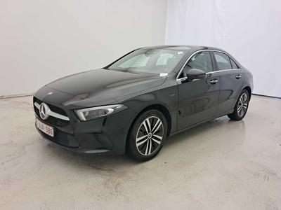 Mercedes A-Klasse A250e Limousine Business Solution 1.3i 218pk/cv 4p 8G-DCT, 2021