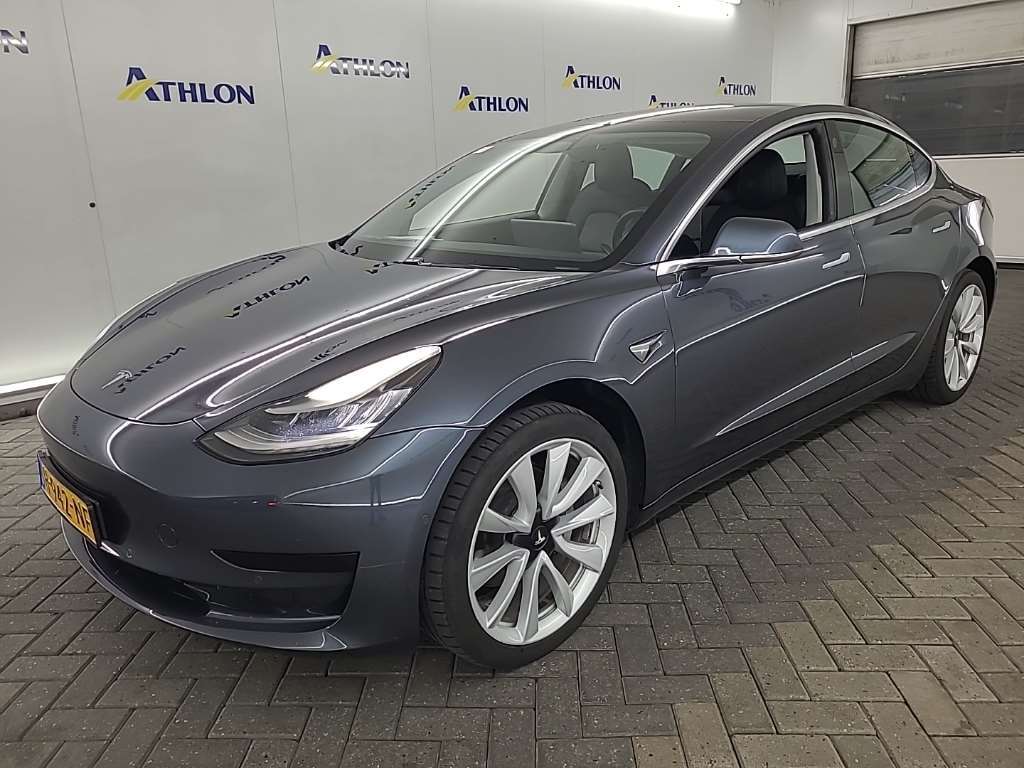Tesla Model 3 STANDARD RANGE PLUS RWD 4D 225KW, 2020