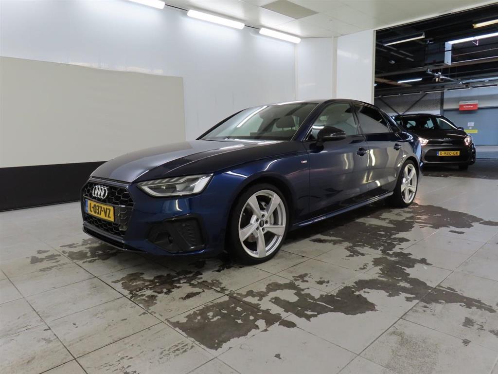 Audi A4 Limousine 40 TFSI S ED. COMP., 2021