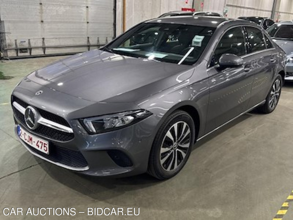 Mercedes-Benz A-class limousine 1.3 A 250 E BUSINESS SOLUTION DCT