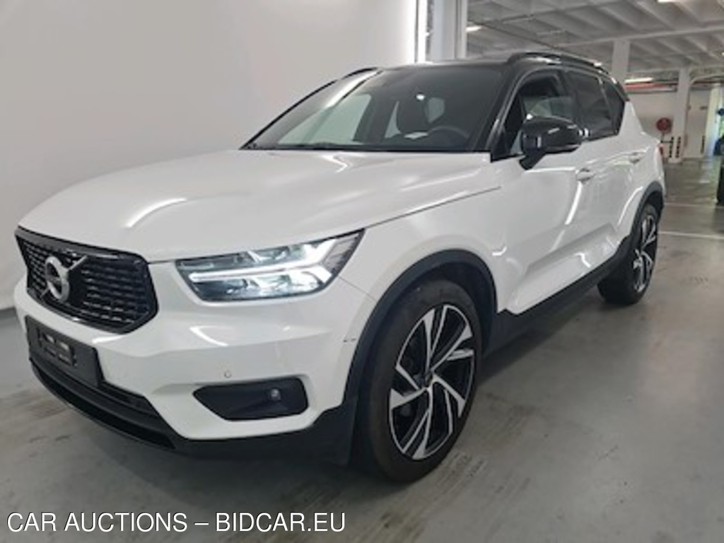 Volvo XC40 2.0 D3 GEARTRONIC R-DESIGN Tech & Park Assist Winter