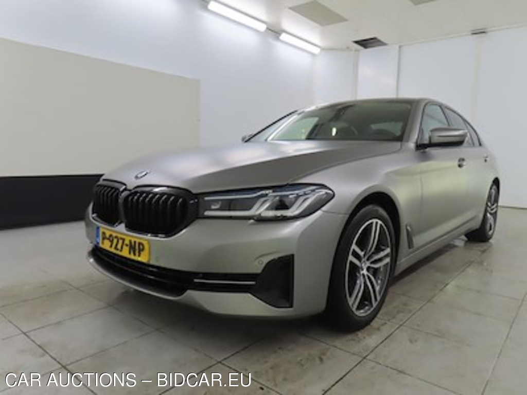 BMW 5 serie sedan 530iA Business Edition Plus 4d