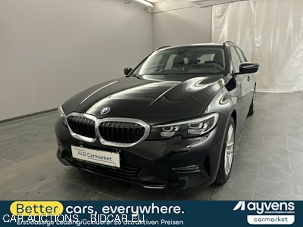BMW 3er BMW 330e Touring Aut. Advantage Kombi, 5-turig, Automatik, 8-Gang