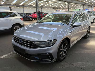 Volkswagen Passat VARIANT 1.4 TSI PLUG-IN-HYBRID DSG GTE, 2021