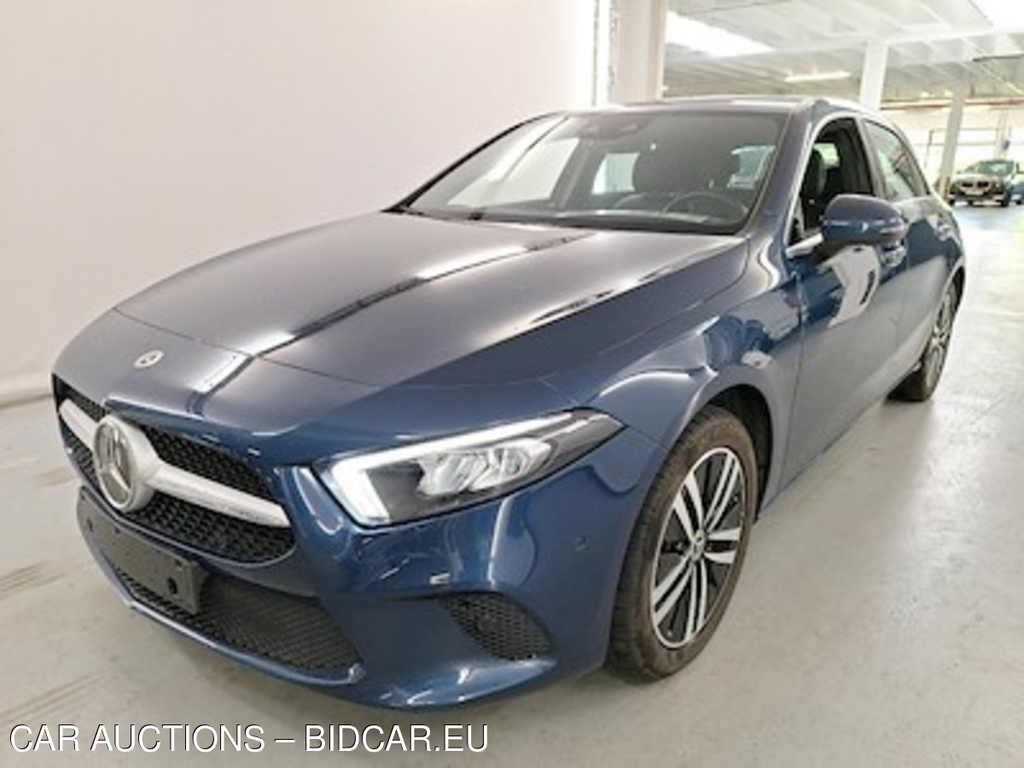 Mercedes-Benz A-CLASS 1.3 A 250 E DCT BUSINESS SOLUTION