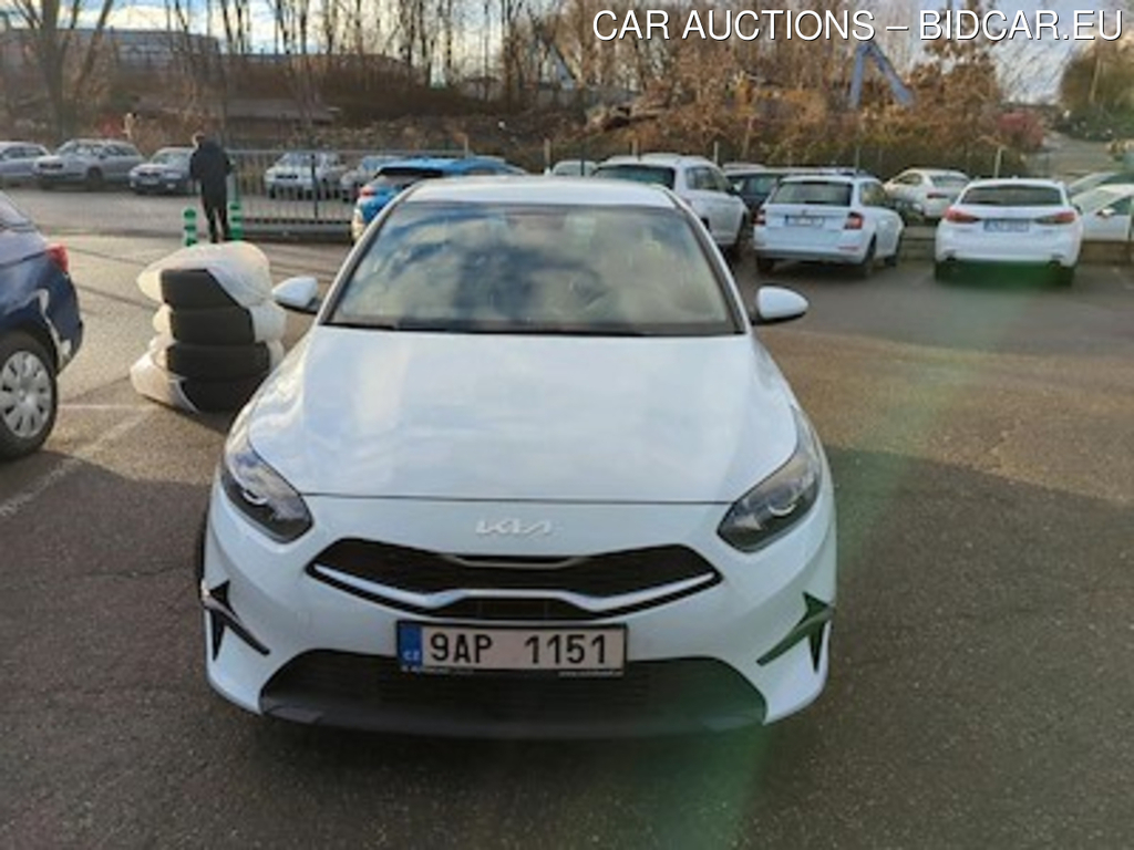 Kia Ceed 1.5 T-GDI 118kW Spin