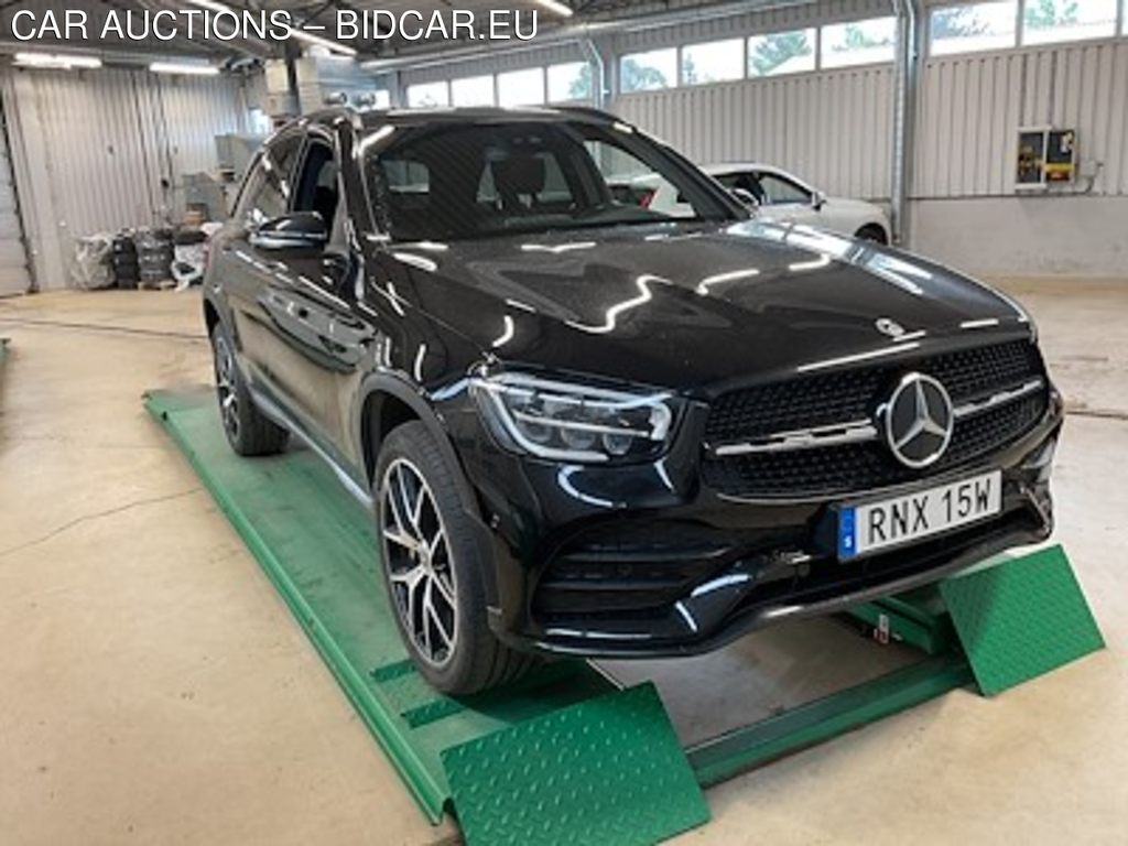 Mercedes-Benz Glc-Class 300 de 4MATIC AMG Line Plus Cockpit Drag El-Stolar Fram