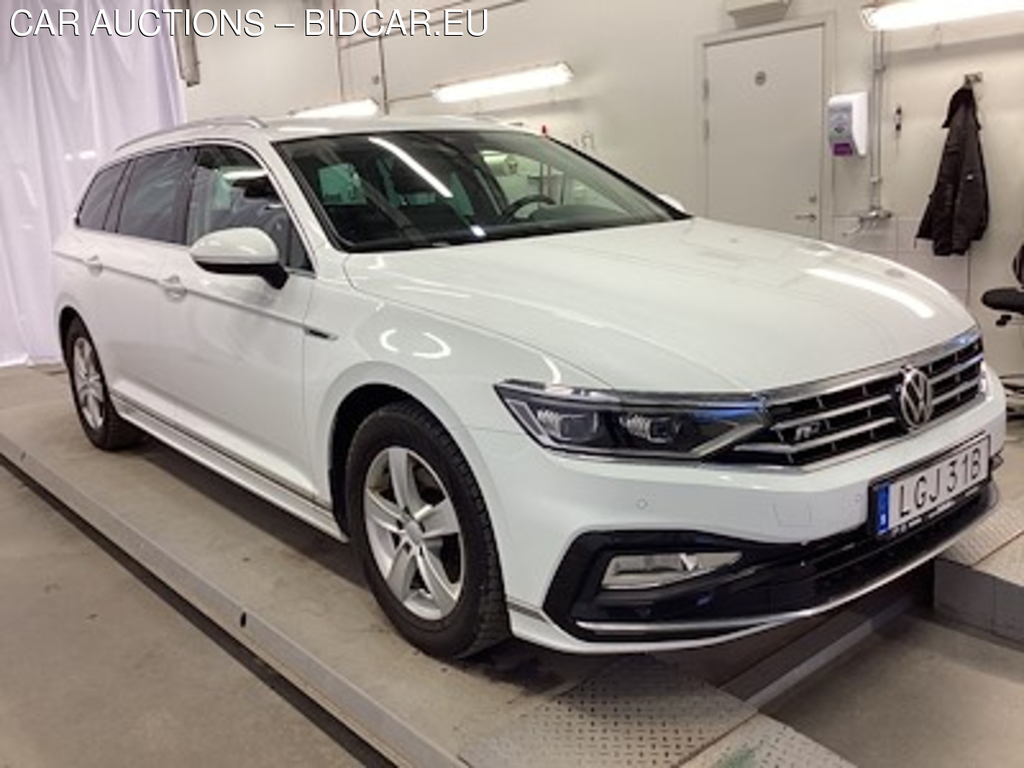 Volkswagen Passat 2.0 tdi 4motion 200hk R-Line GT Executive Cockpit Varmare Drag