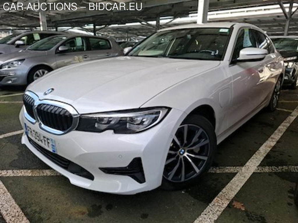 BMW Serie 3 Serie 3 330eA 292ch Business Design 10cv