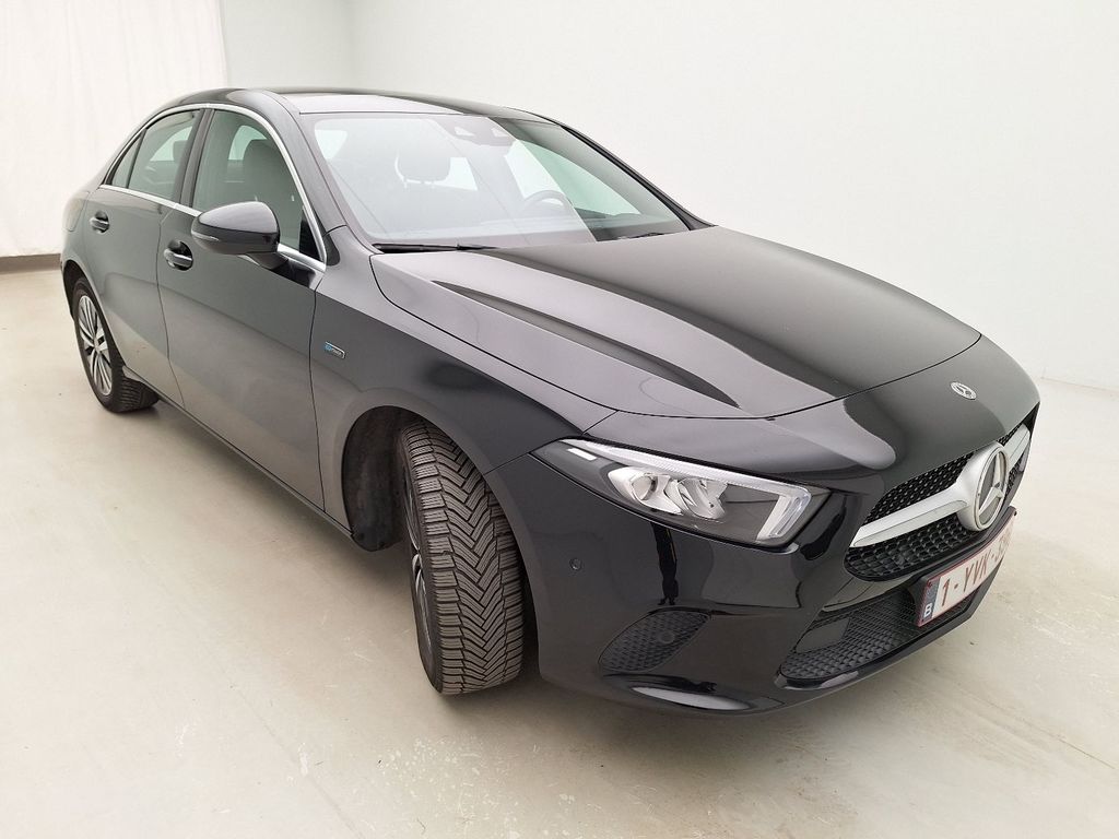 Mercedes-Benz Classe a sedan (v177) A 250 E PHEV (EU6AP), 2021