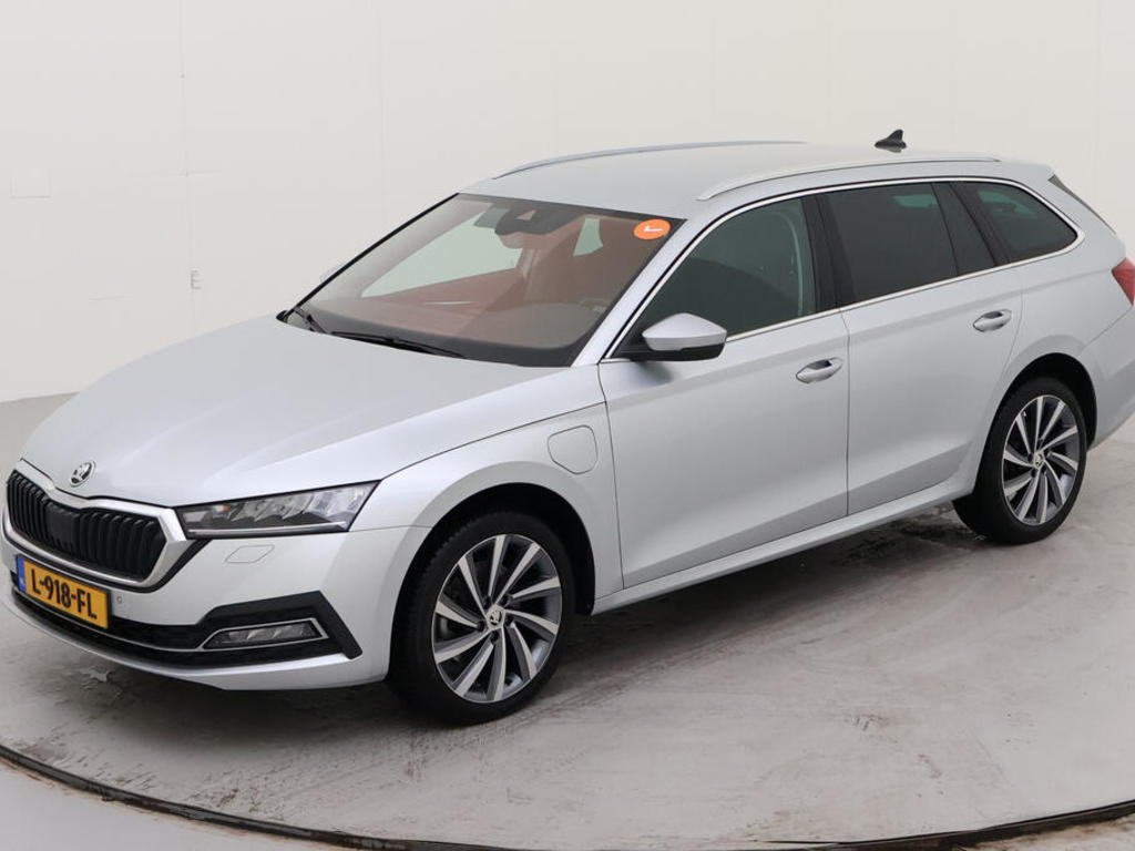 Skoda Octavia combi 1.4 TSI PHEV 204PK DSG BUSINESS EDITION PLUS, 2021