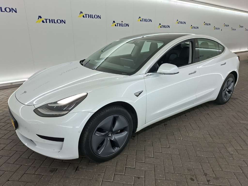 Tesla Model 3 STANDARD RANGE PLUS RWD 4D 225KW, 2019