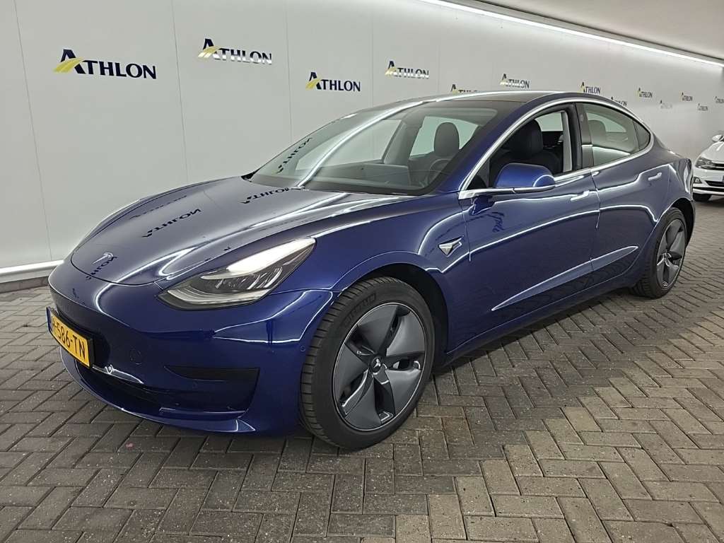 Tesla Model 3 STANDARD RANGE PLUS RWD 4D 225KW, 2020