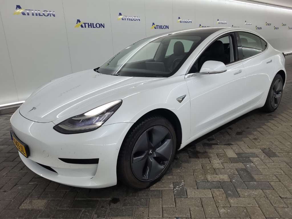 Tesla Model 3 STANDARD RANGE PLUS RWD 4D 225KW, 2020