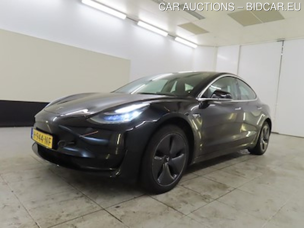 Tesla Model 3 Standard Range Plus RWD 4d