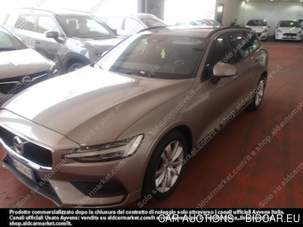 Volvo v60 B4 D autom. momentum -