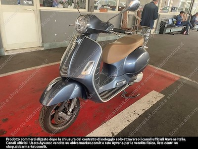 Piaggio vespa gts 300 hpe abs -