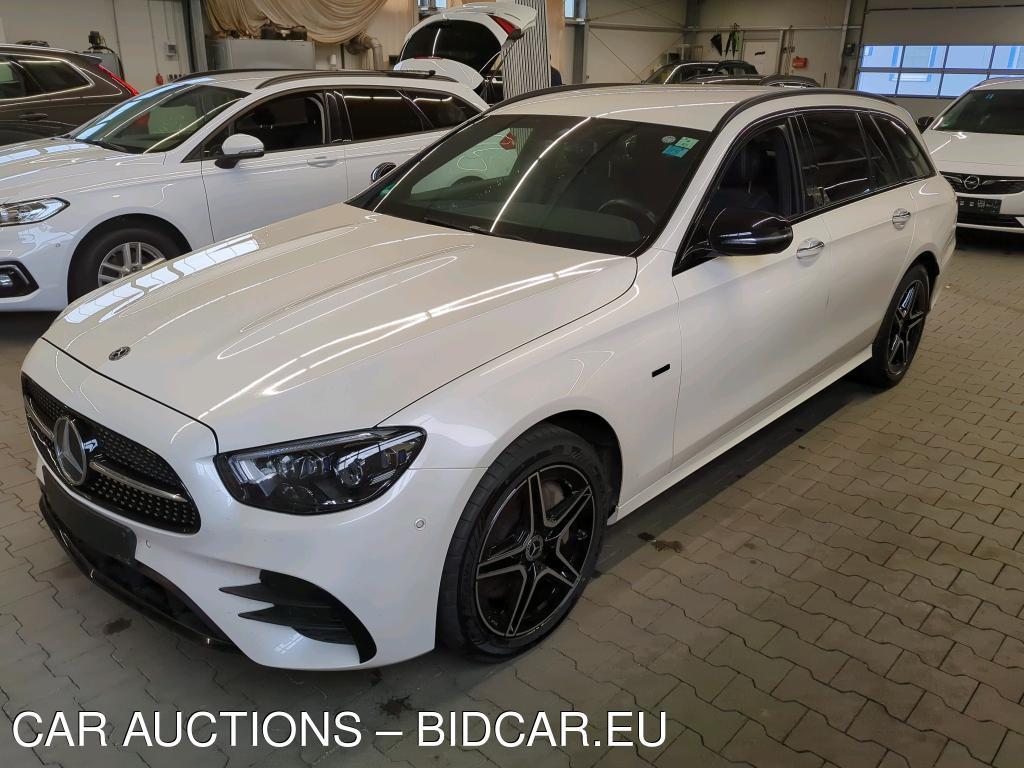 Mercedes-Benz E 300 DE 4MATIC T 9G-TRONIC AMG Line, 2021