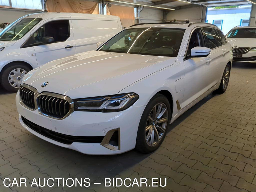 BMW 530e TOURING AUT. Luxury Line, 2021